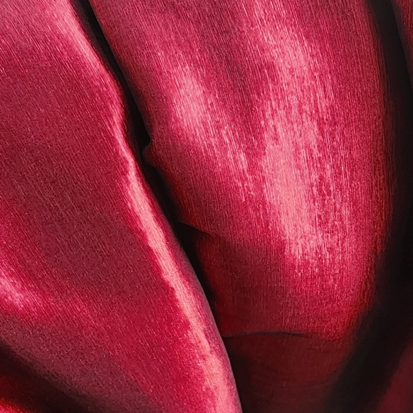 Maroon fancy dress, size 0 gorgeous dress - Picture 5 of 6